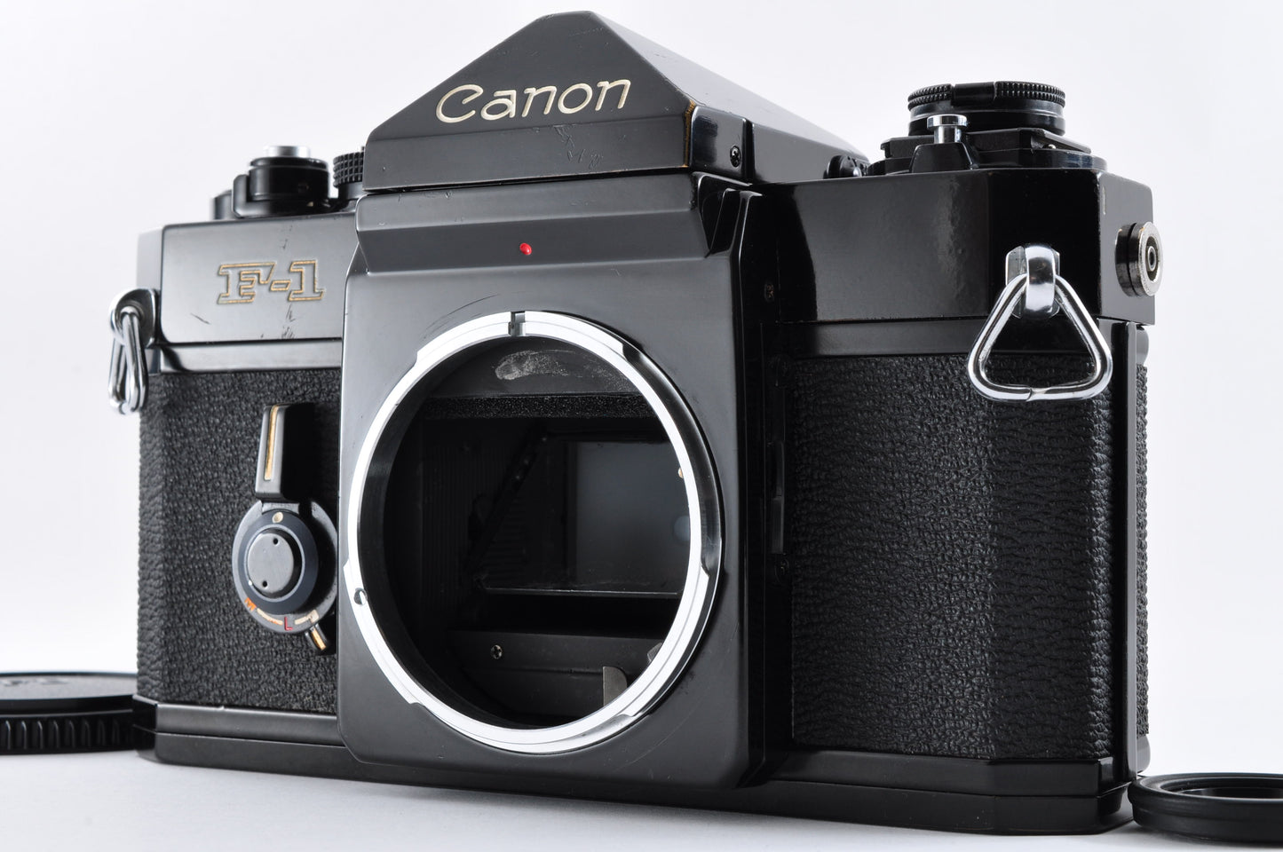 Canon F-1 Early model Maintained Meter Works SLR 35mm Film Camera From Japan #144034