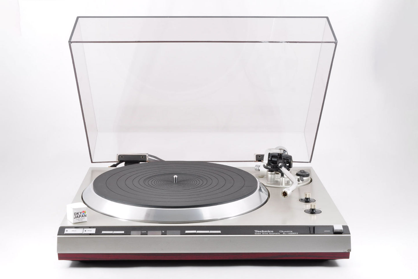 Technics SL-1300mk2 Maintained Direct Drive Automatic Turntable Player Made In Japan Used From Japan #SFNN132-01