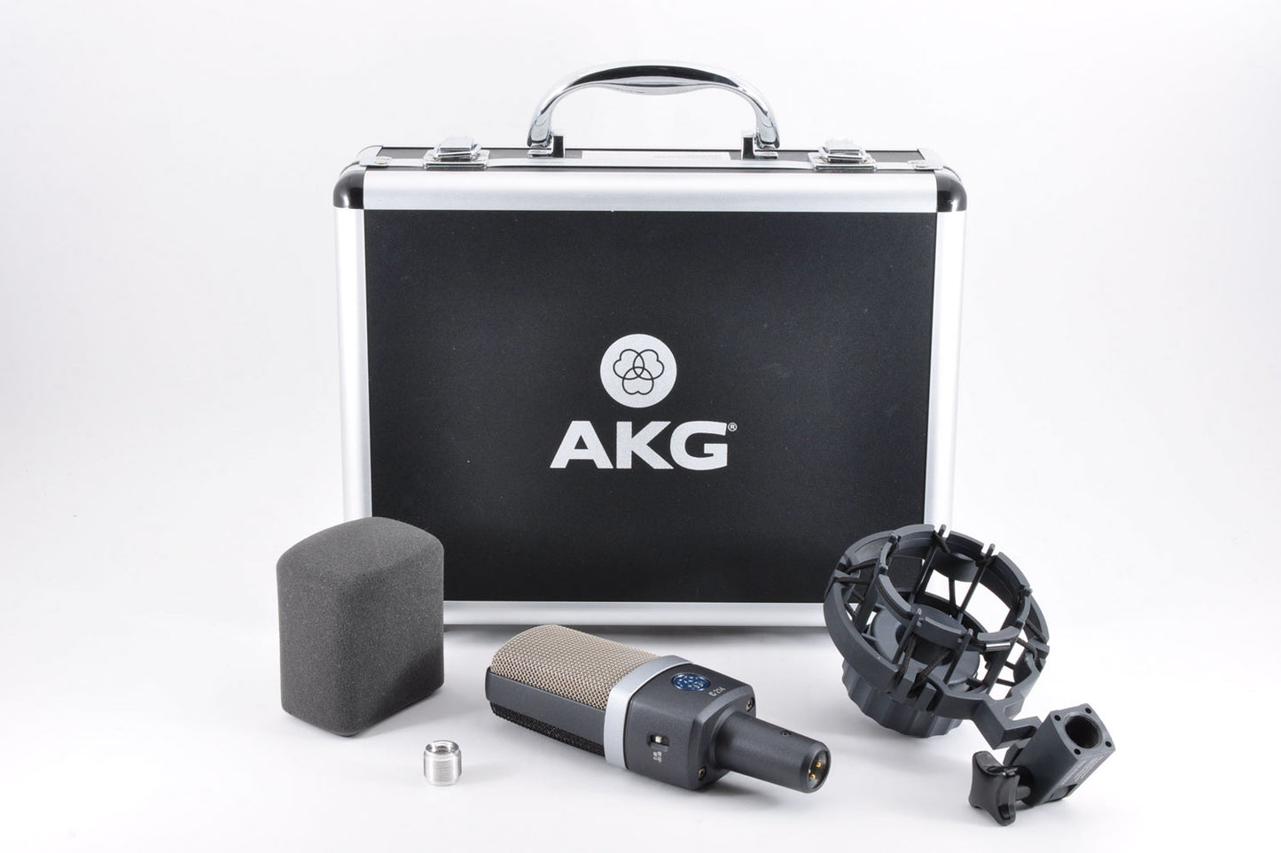 AKG C214 Professional Large-Diaphragm Studio Condenser Microphone w/Case Used From Japan #261759
