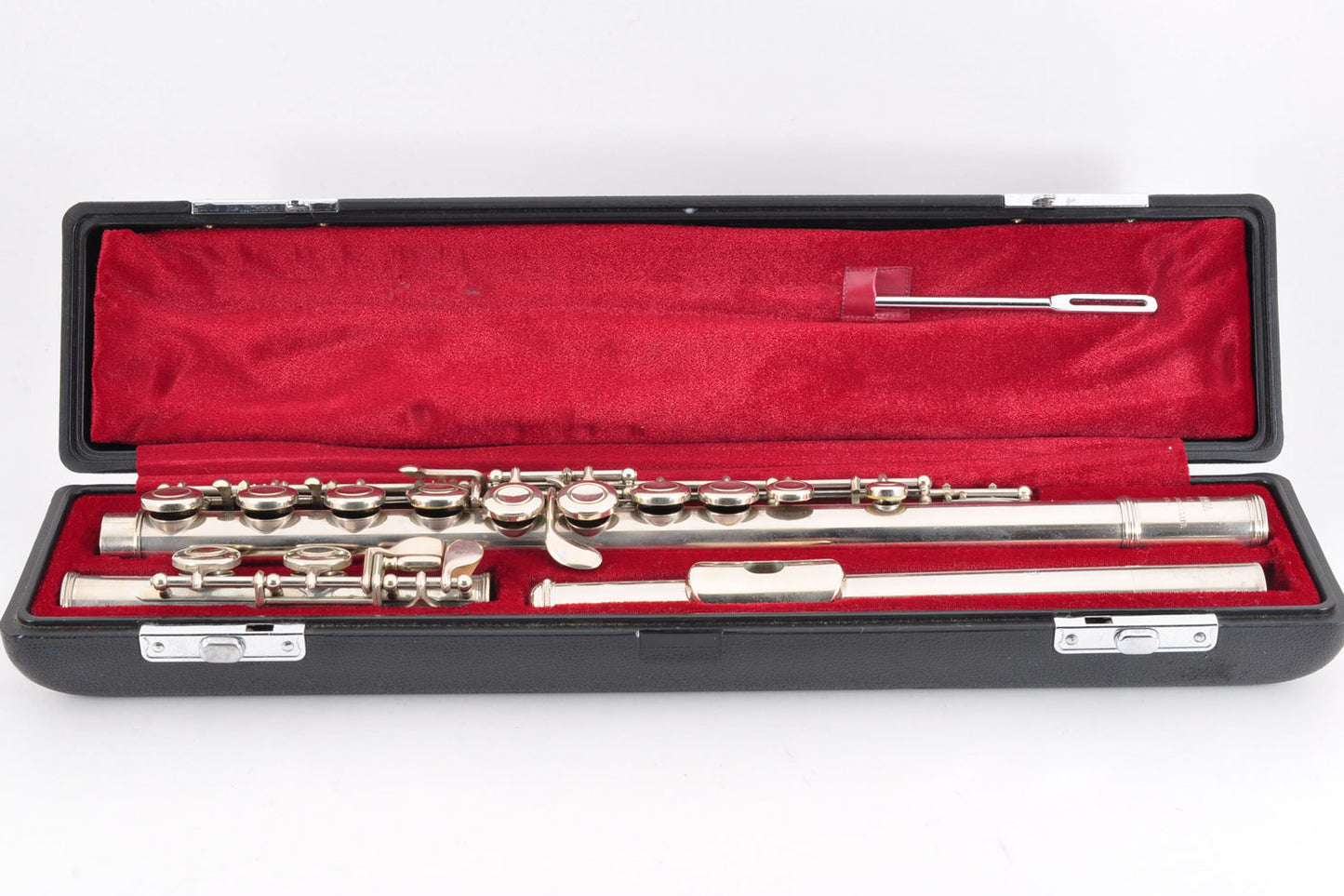 Yamaha YFL-211 Flute Silver w/Hardcase Made in Japan Used From Japan #039285