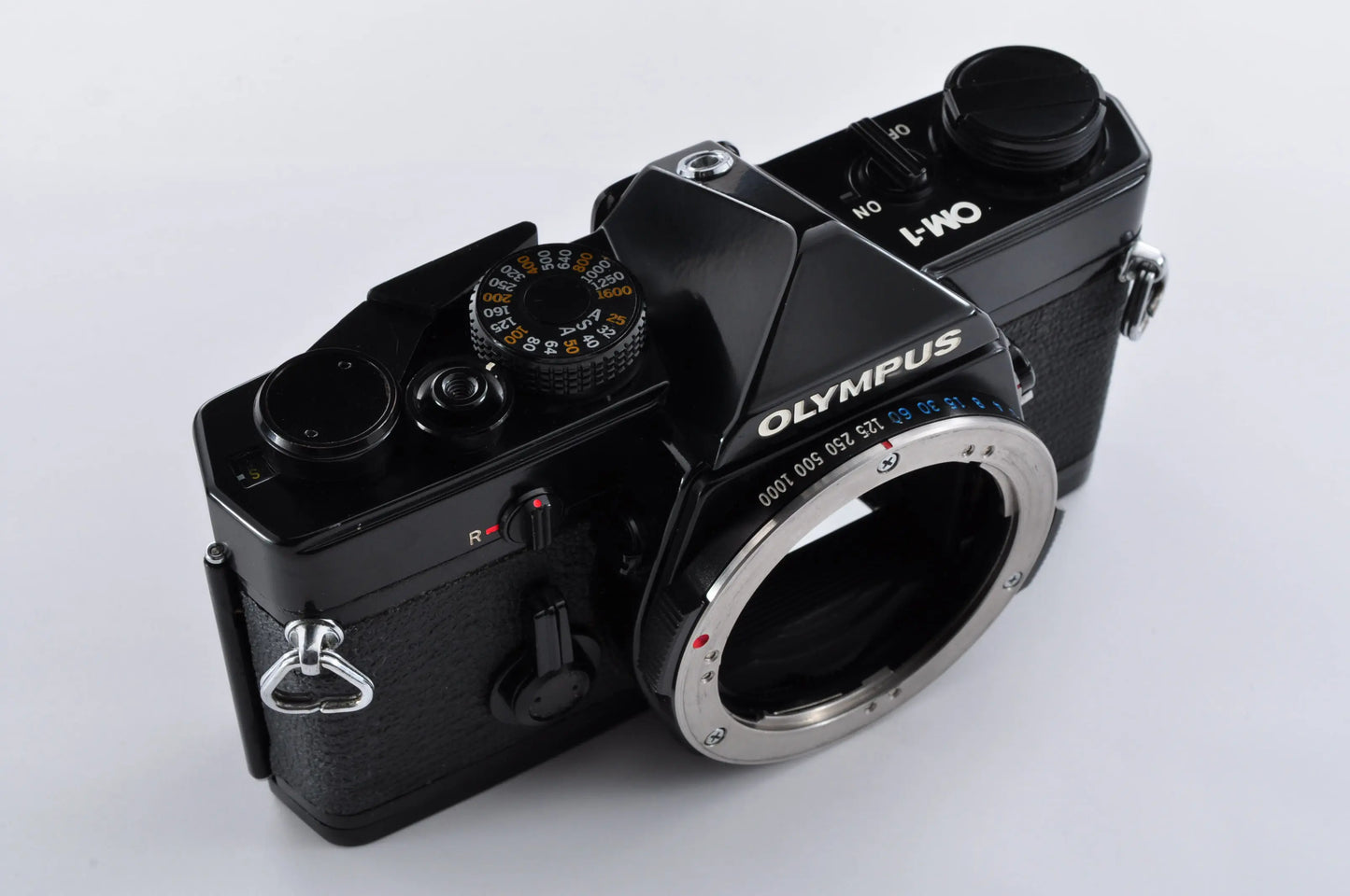 Olympus OM-1 Black 35mm SLR Film Camera F.ZUIKO AUTO-S 50mm F1.8 Near mint From Japan #804370