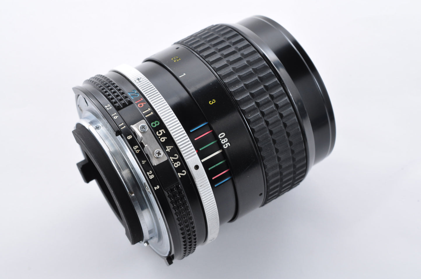 Nikon Ai Nikkor 85mm f/2 Maintained MF Portrait Prime Lens w/Hood From Japan #252412