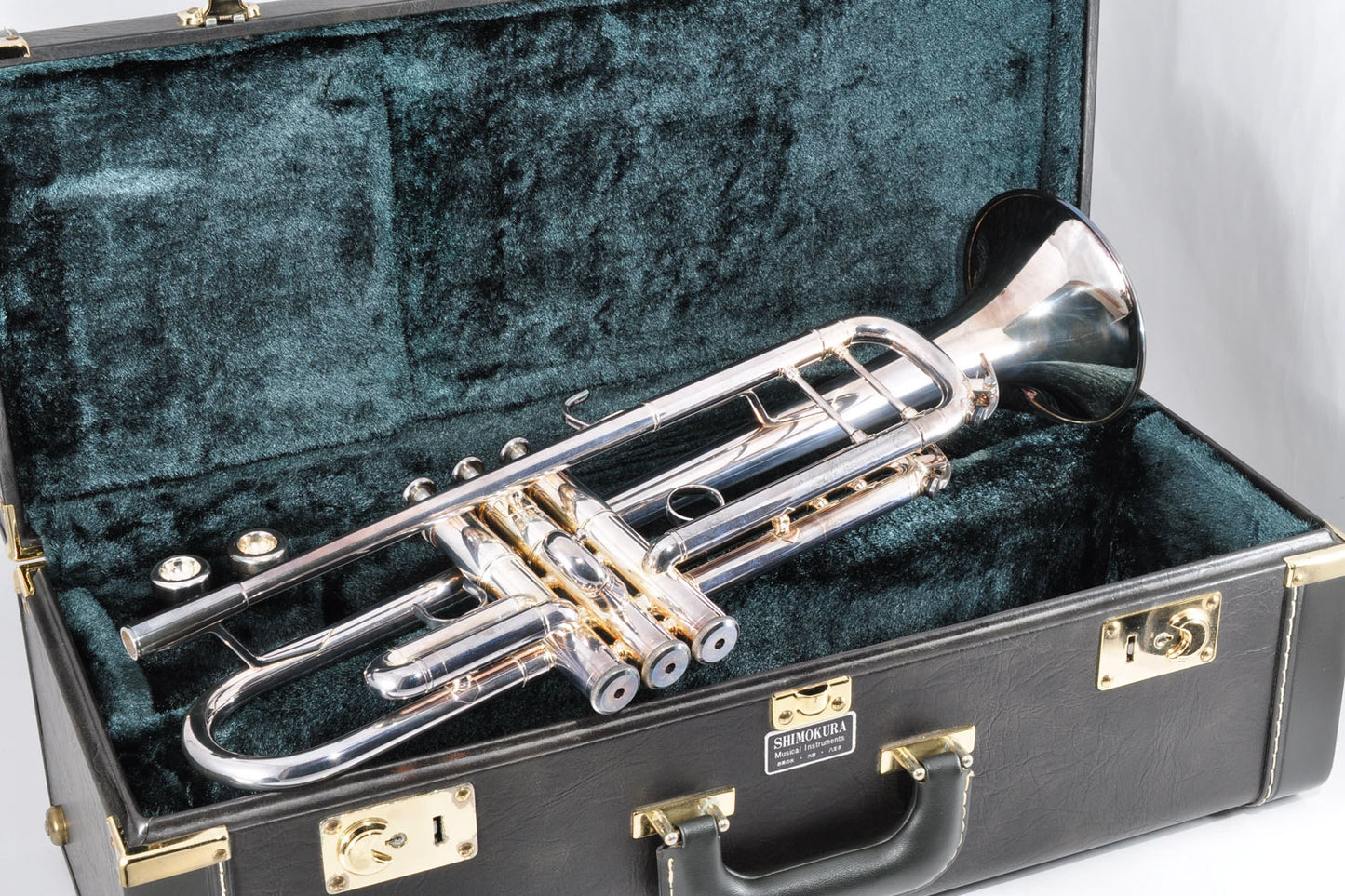 Yamaha YTR-8335HS Trumpet Xeno High Silver Made In Japan Heavy Model w/Hardcase Mouthpiece Used From Japan #203032