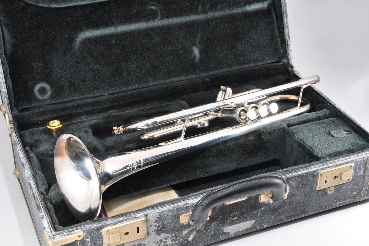 Yamaha YTR-8335RGS Trumpet Xeno Silver Made In Japan Reverse Leadpipe w/Case Used From Japan #454004