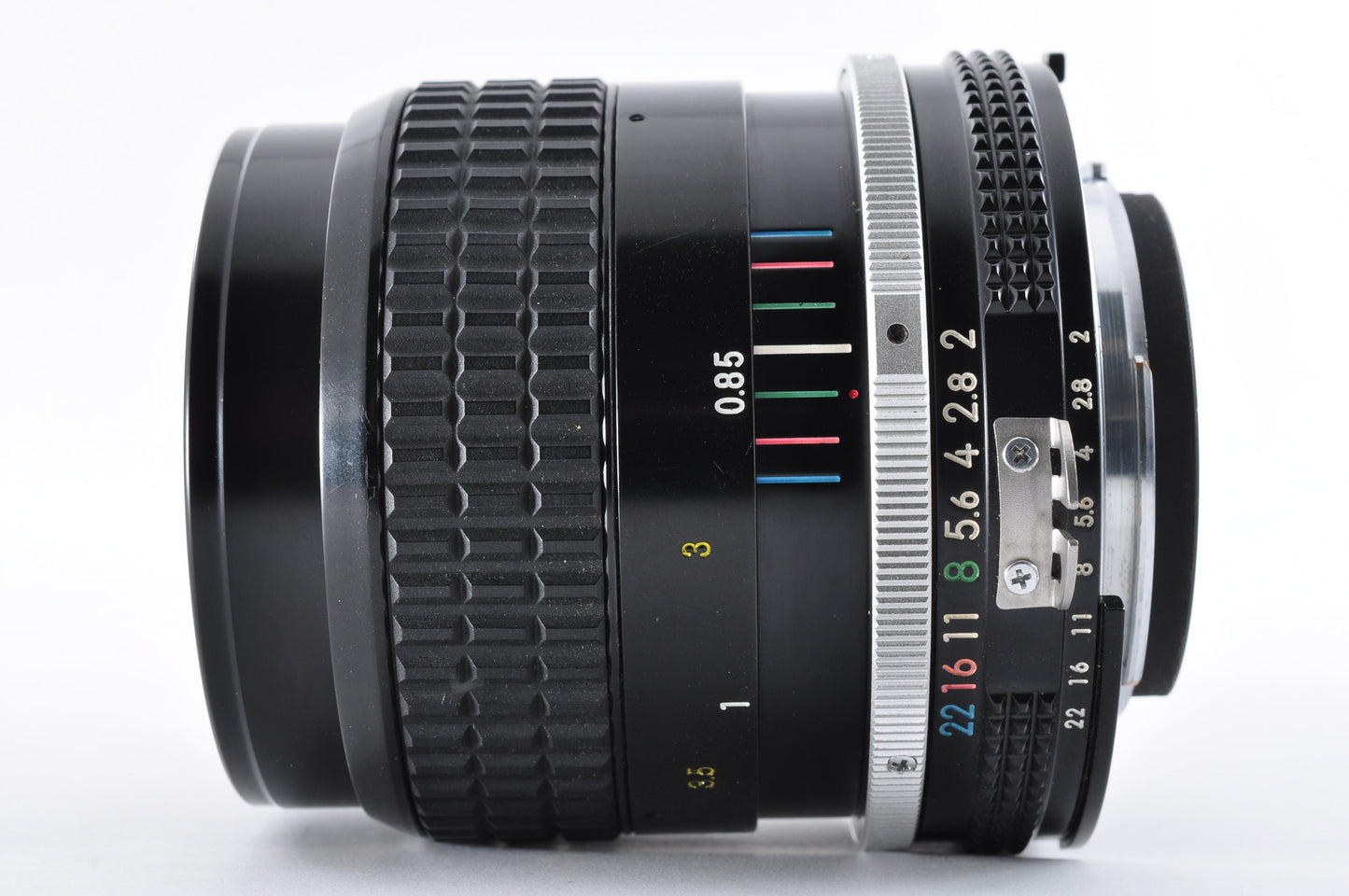 Nikon Ai Nikkor 85mm f/2 Maintained MF Portrait Prime Lens w/Hood From Japan #252412