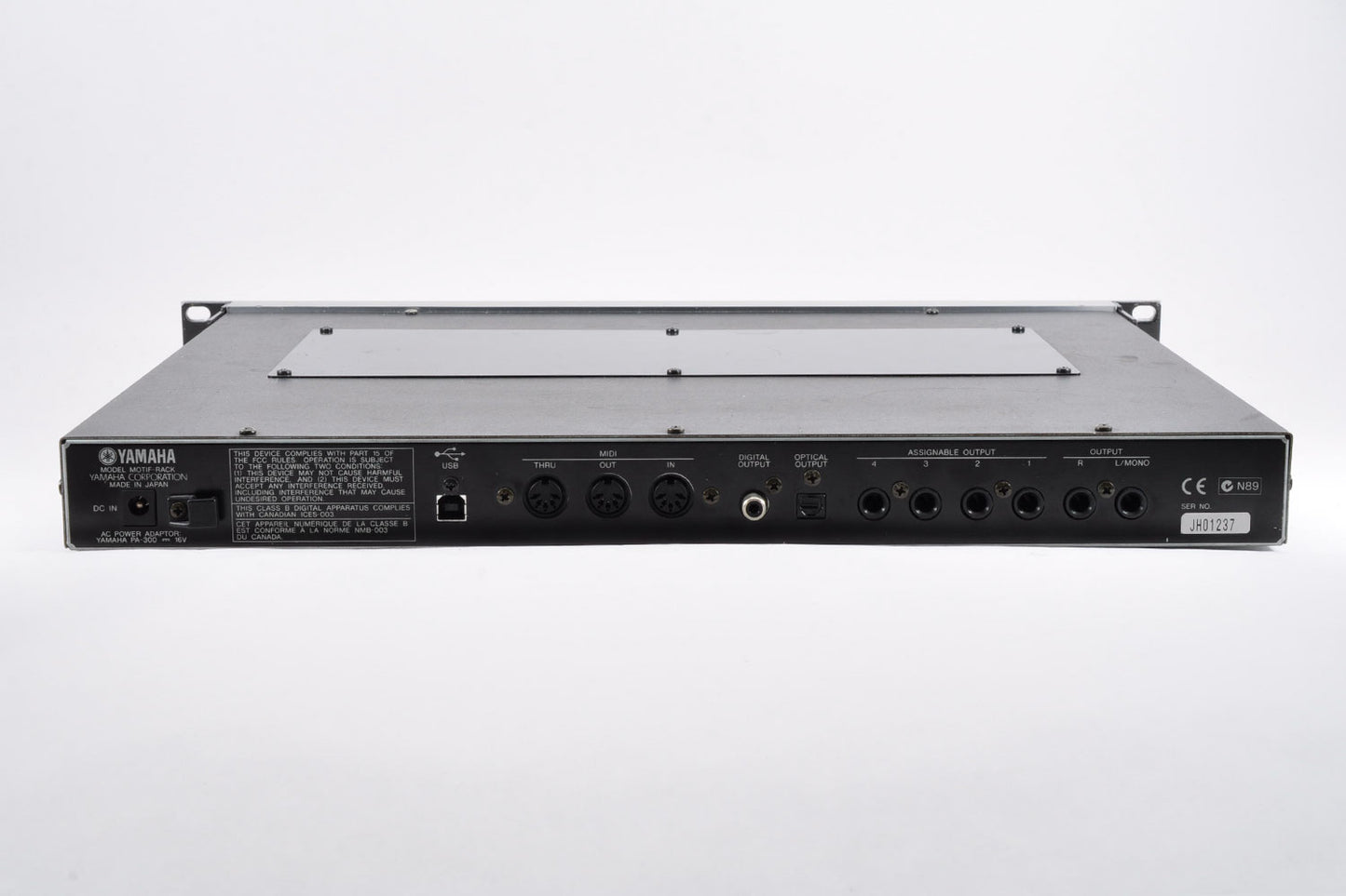 Yamaha MOTIF-RACK Tone Generator Synthesizer 1U Made In Japan w/Adapter Used From Japan #JH01237