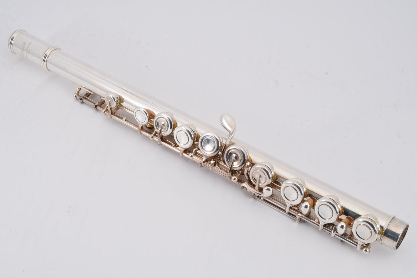 Yamaha YFL-811 Flute All Silver Maintained Made In Japan w/Hardcase Used From Japan