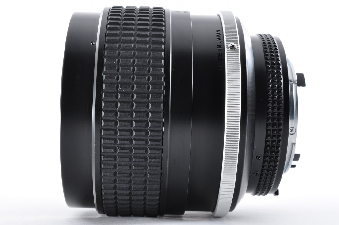 Nikon Ai-s Ais Nikkor 85mm f1.4 SIC Maintained S/N 228308 MF portrait Lens Fm Jp