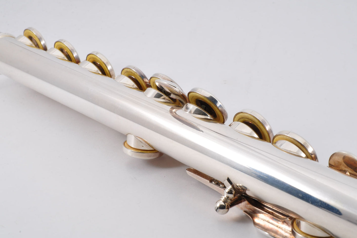 Yamaha YFL-811 Flute All Silver Maintained Made In Japan w/Hardcase Used From Japan