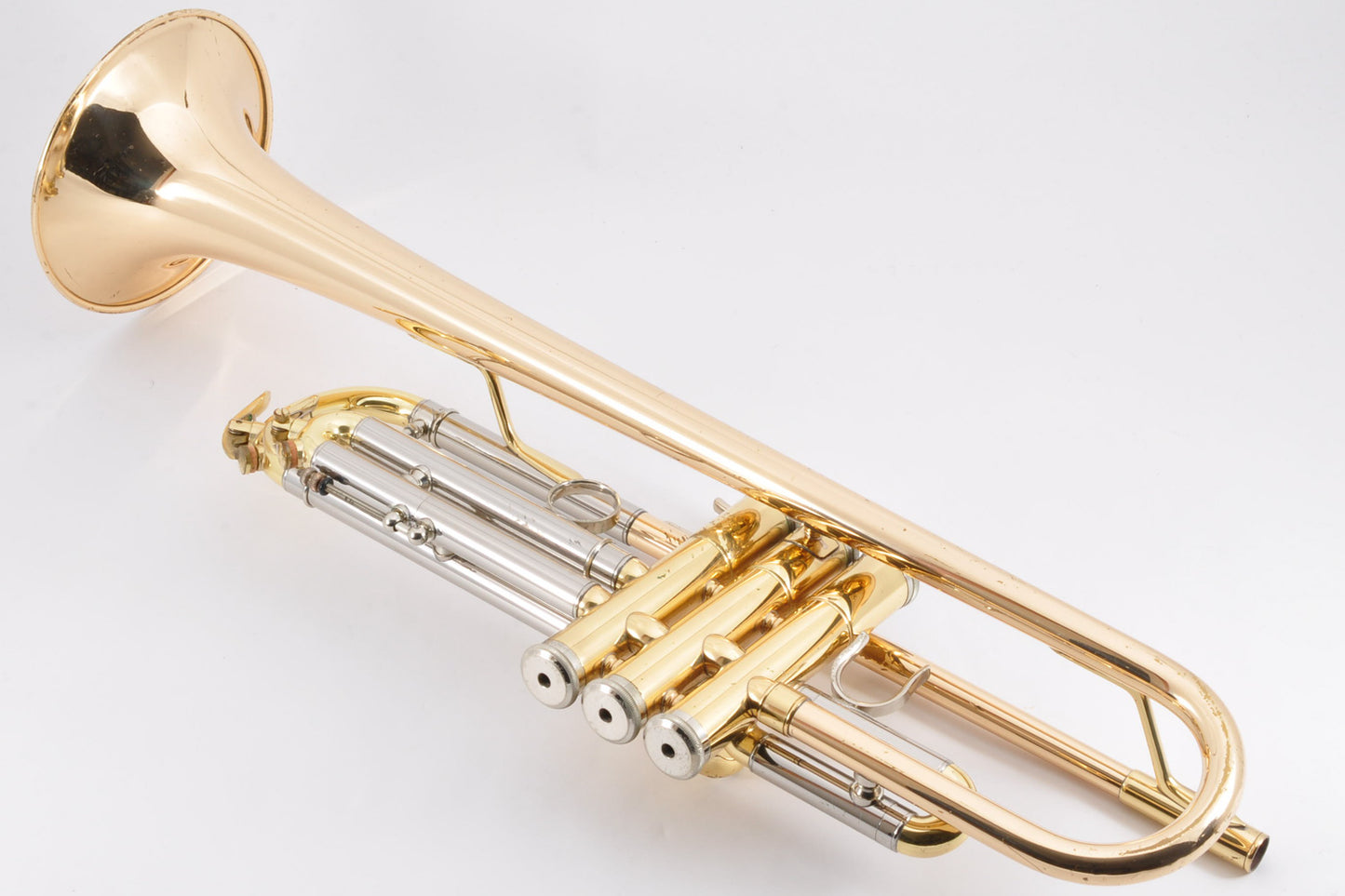 Yamaha YTR-800G Trumpet Bb Musical instrument w/Hardcase Gold Brass Used From Japan #202333