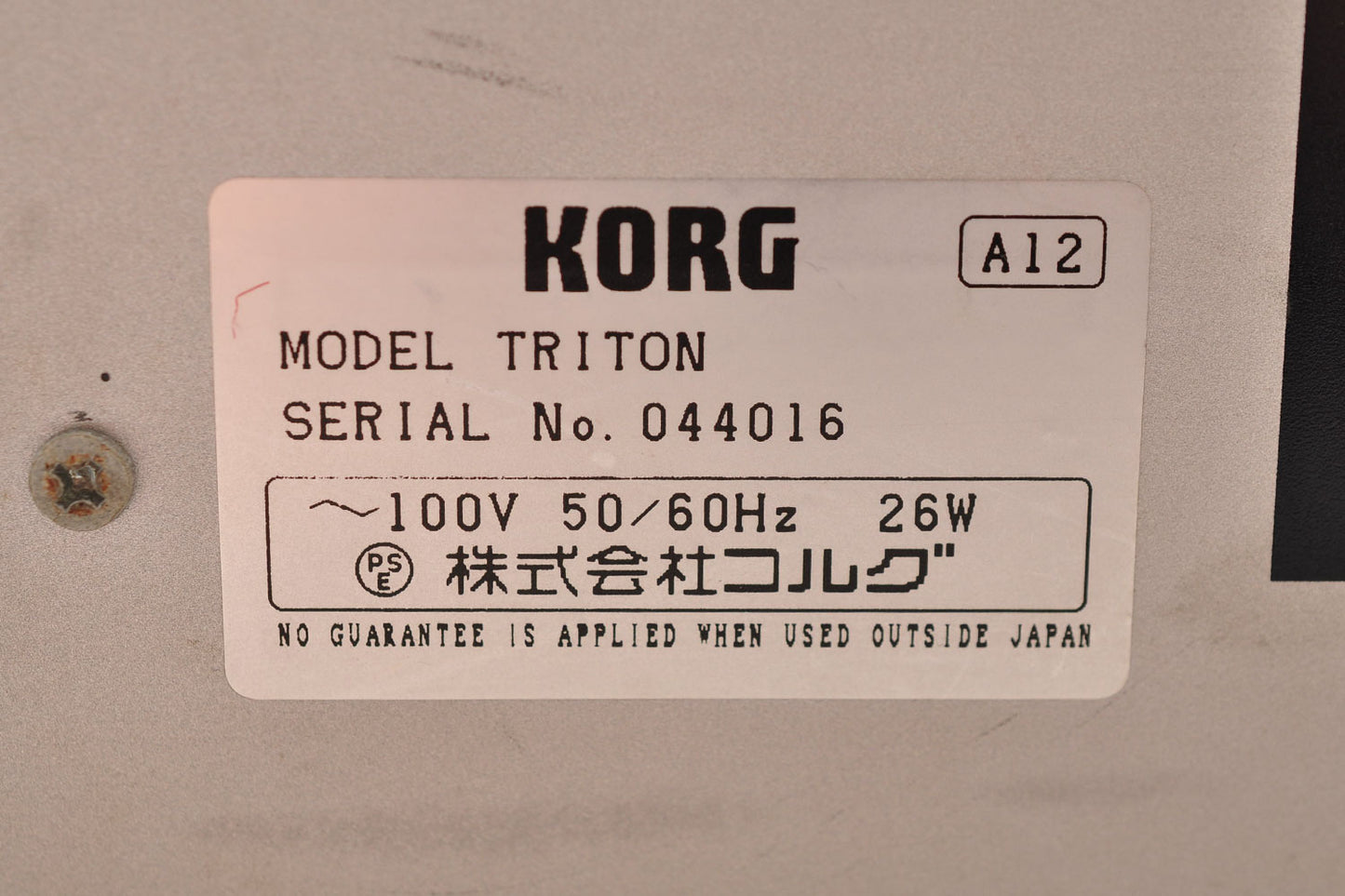 Korg TRITON 61Key Synthesizer Workstation Keyboard w/Case Tested Working Used From Japan #044016