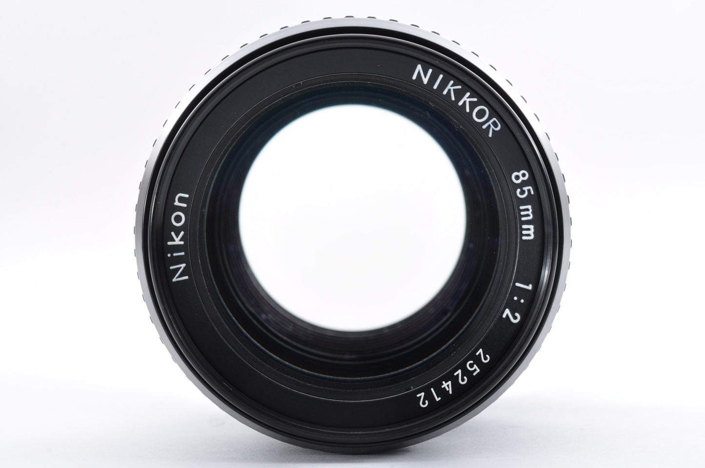 Nikon Ai Nikkor 85mm f/2 Maintained MF Portrait Prime Lens w/Hood From Japan #252412