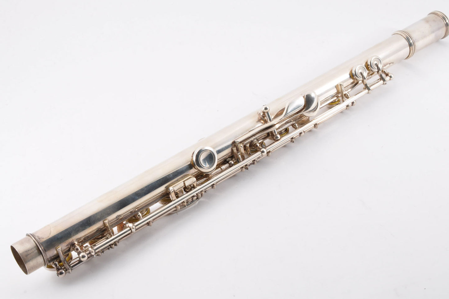 Yamaha YFL-61 Flute Silver Professional Nippon Gakki Made in Japan w/Hardcase Used From Japan