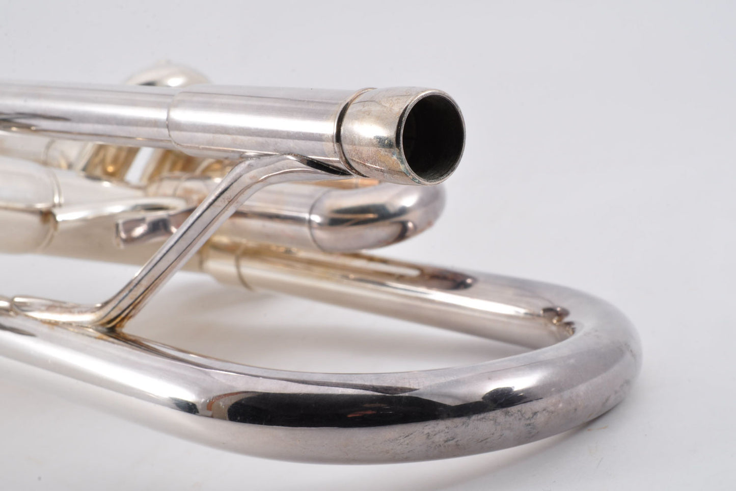 Yamaha YTR-3325S Trumpet Silver w/Hardcase Key Bb Standard Made In Japan Used From Japan #210976