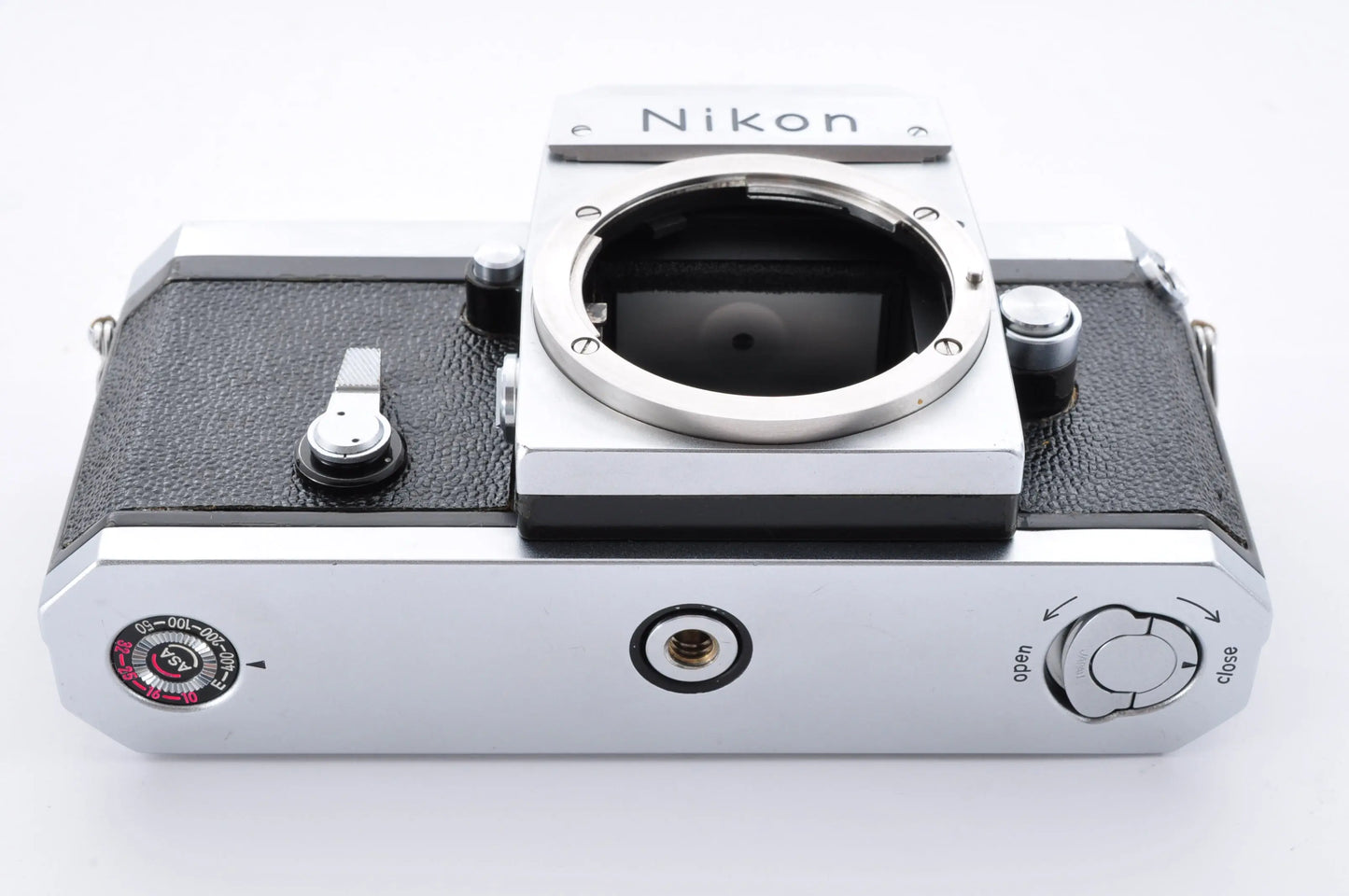 Nikon F Eye Level Silver S/N6401299 Early model Mt Fuji Mark tested w/light meter Model V