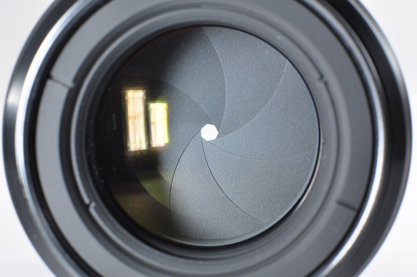 Nikon Ai-S Micro NIKKOR 105mm F2.8 MF Medium telephoto Prime Lens Mint From Japan #258358