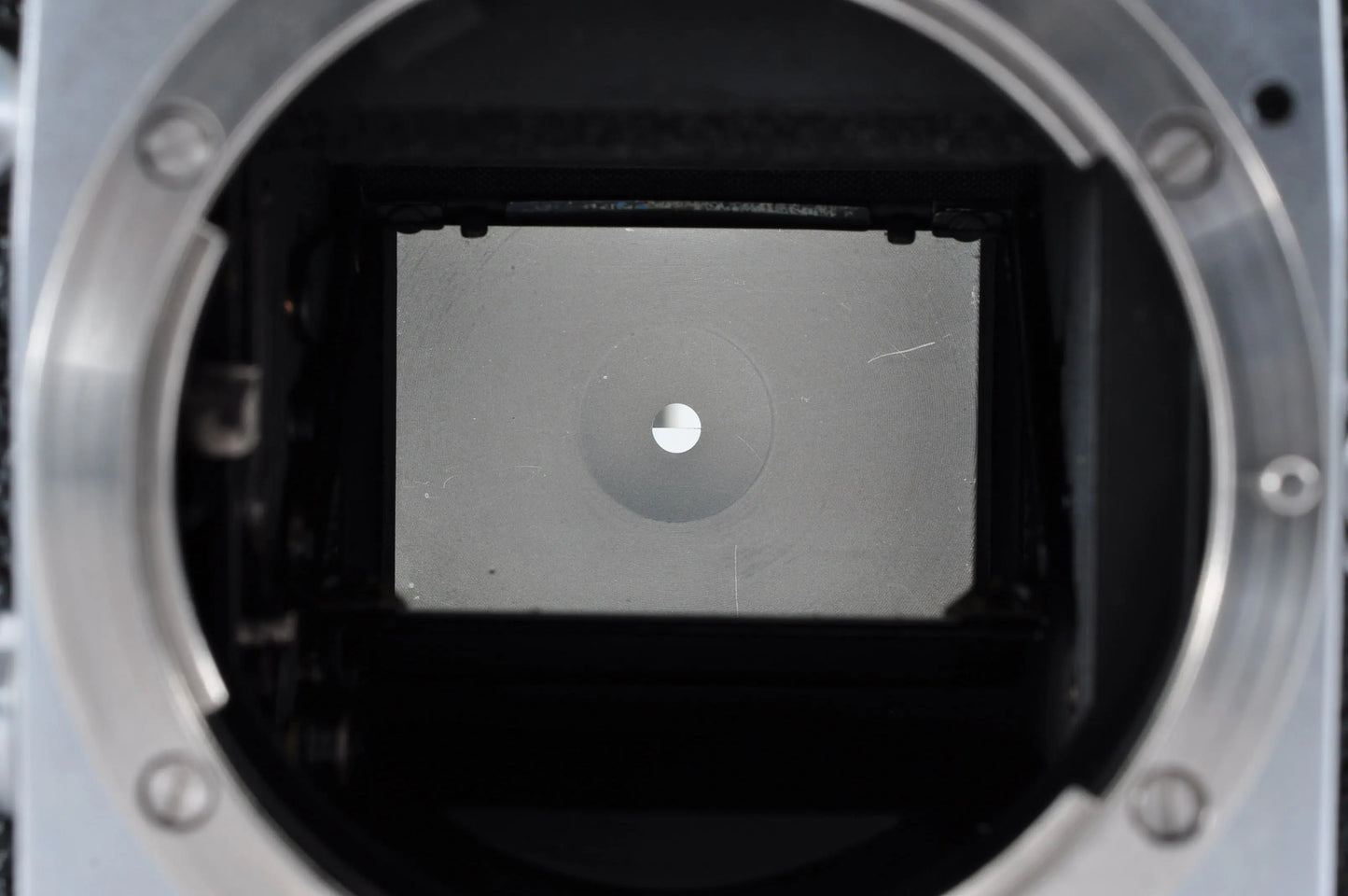 Nikon F Eye Level Silver S/N6401299 Early model Mt Fuji Mark tested w/light meter Model V