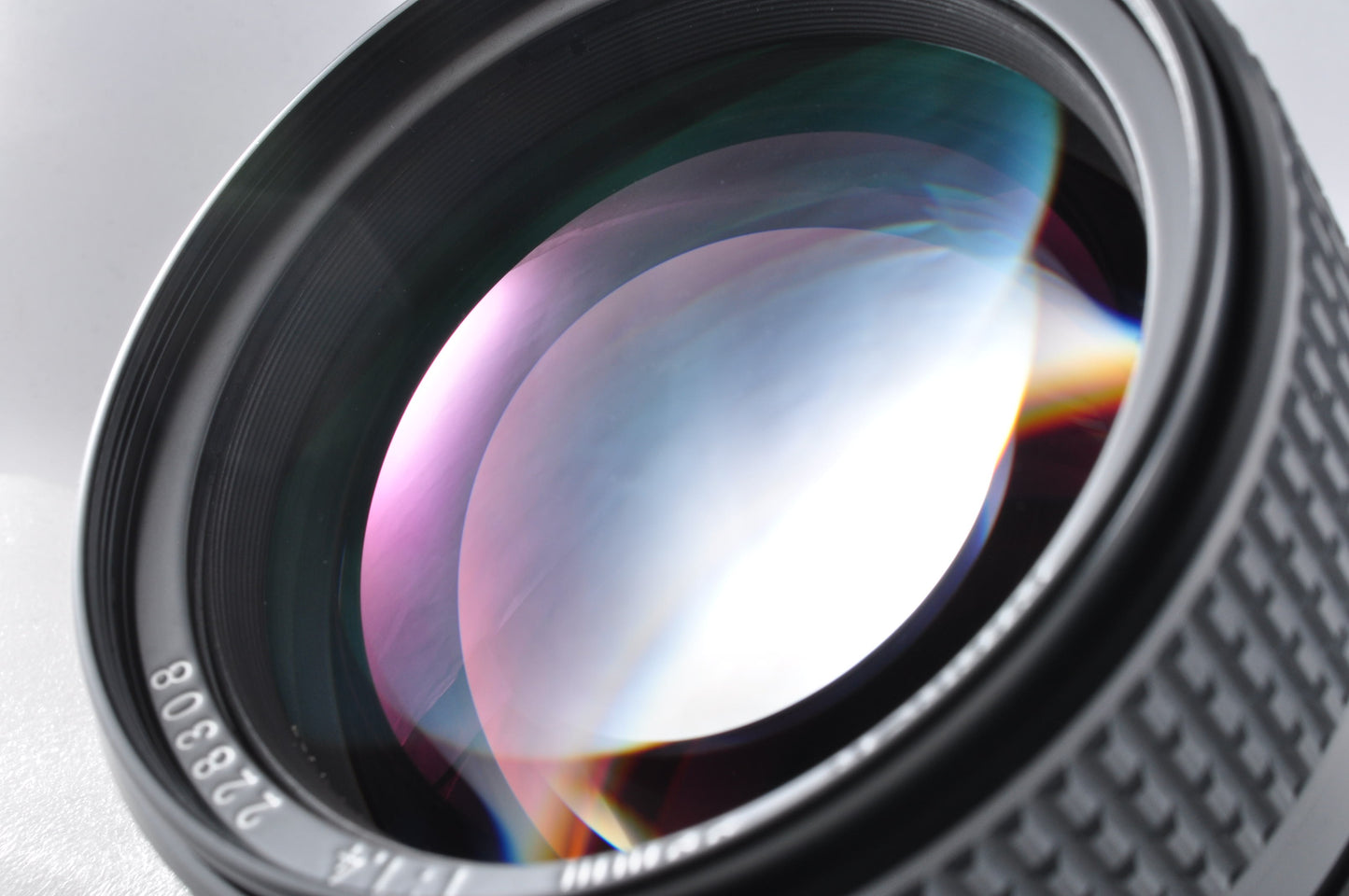 Nikon Ai-s Ais Nikkor 85mm f1.4 SIC Maintained S/N 228308 MF portrait Lens Fm Jp