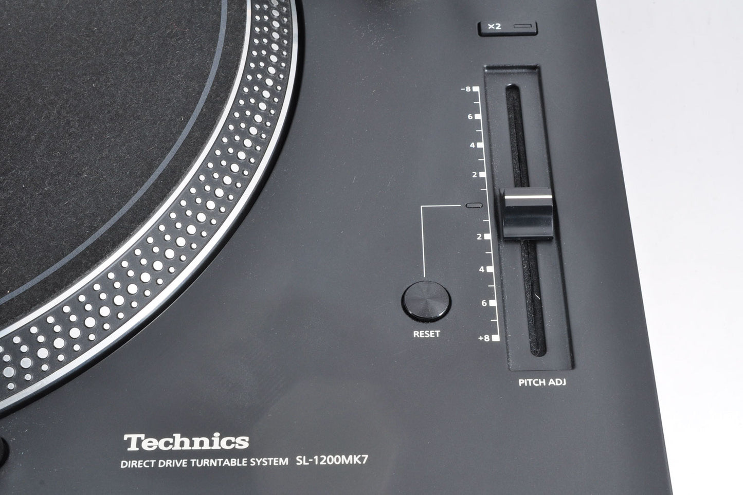 Technics SL-1200MK7 Direct Drive DJ Turntable Record Player w/Dust Cover Used From Japan #GM9GA001316