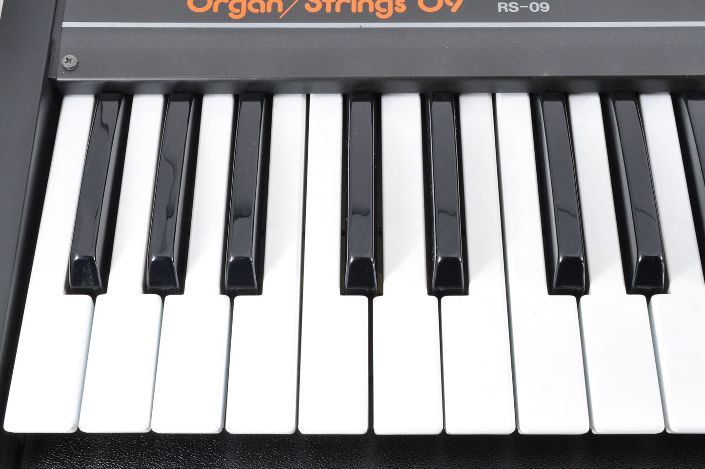 Roland RS-09 Organ Strings Good Condition Analog Keyboard Synthesizer w/Hardcase Used From Japan #998843
