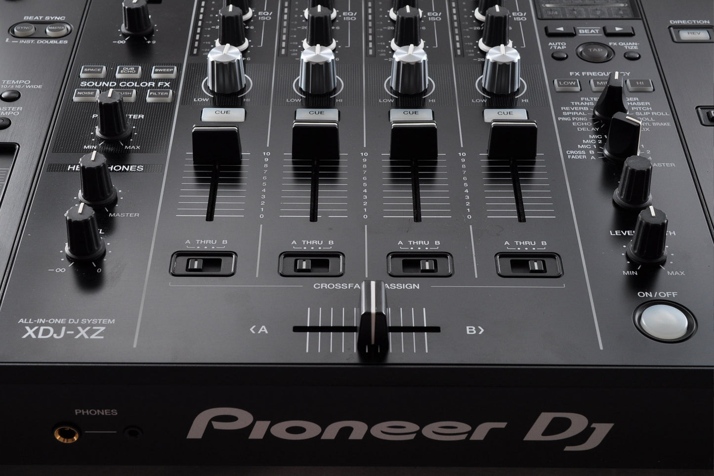 Pioneer DJ XDJ-XZ Professional 4-Channel All-In-One DJ System Black w/OriginalBox Used From Japan #SJMP000049JP