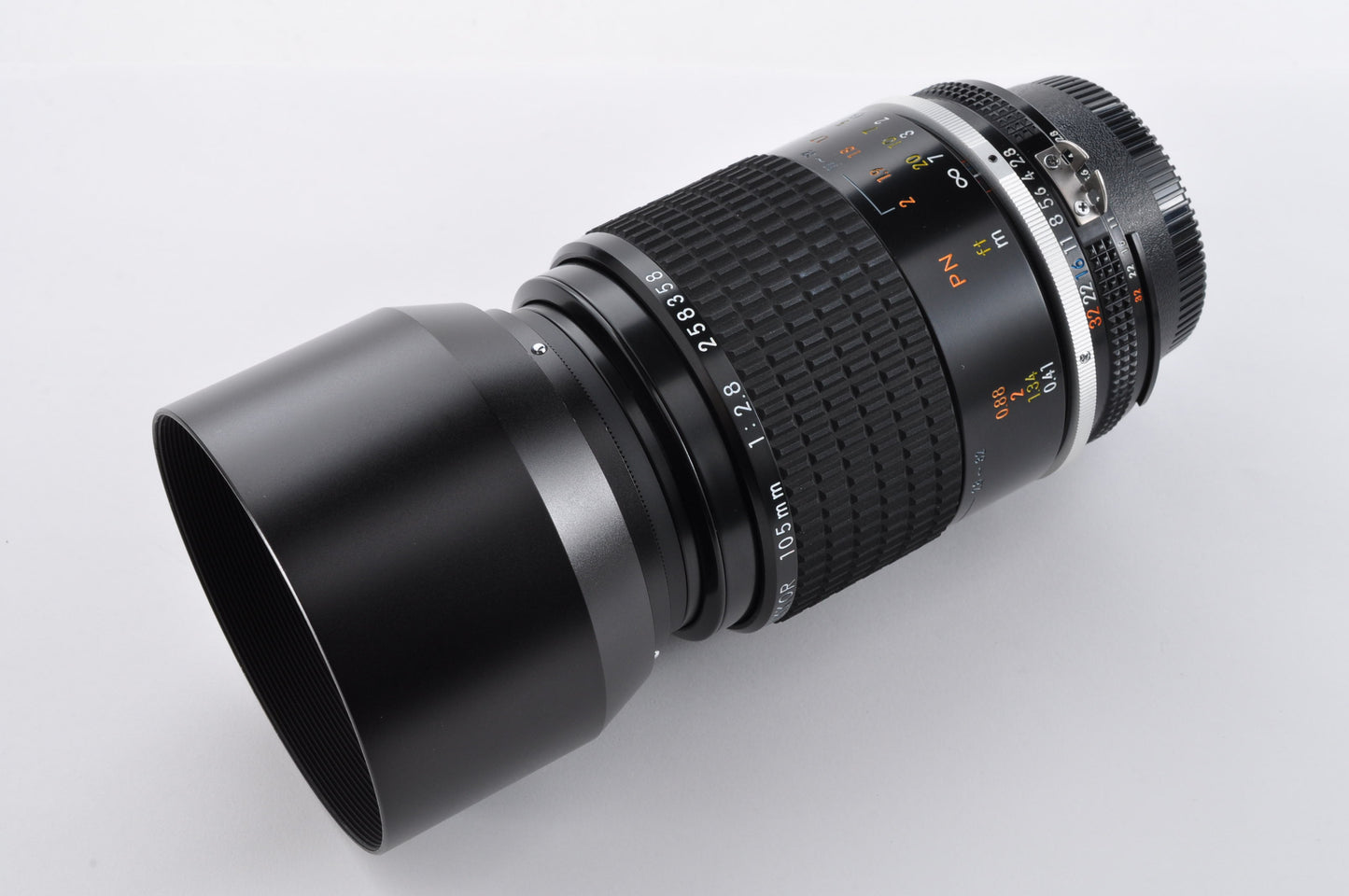 Nikon Ai-S Micro NIKKOR 105mm F2.8 MF Medium telephoto Prime Lens Mint From Japan #258358