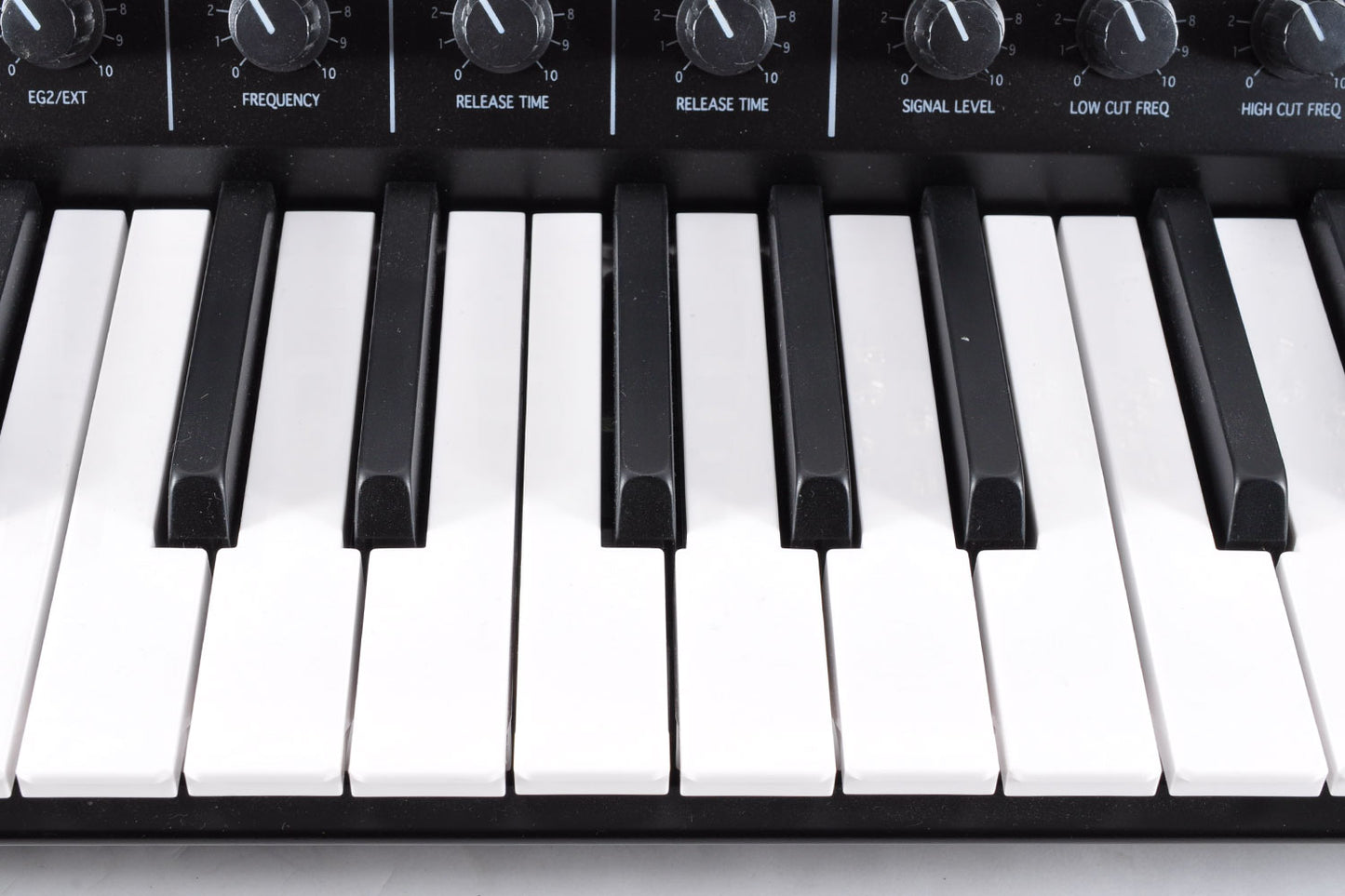 Korg MS-20 Mini Monophonic Synthesizer w/Adapter Patchcables Used From Japan #038183