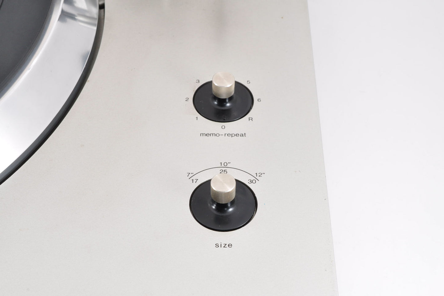 Technics SL-1300mk2 Maintained Direct Drive Automatic Turntable Player Made In Japan Used From Japan #SFNN132-01