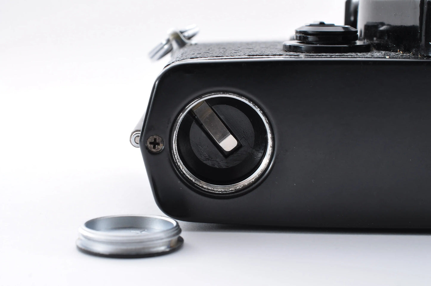 Olympus OM-1 Black 35mm SLR Film Camera F.ZUIKO AUTO-S 50mm F1.8 Near mint From Japan #804370
