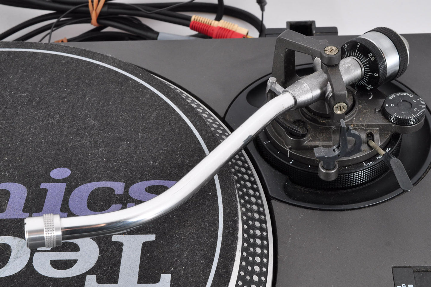 Technics SL-1200MK3 Quartz Drive Turntable System Made In Japan w/Dust Cover Used From Japan #GE3DH37674
