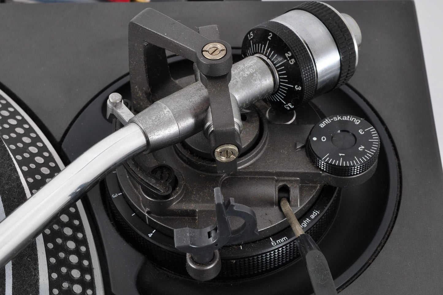 Technics SL-1200MK3 Quartz Drive Turntable System Made In Japan w/Dust Cover Used From Japan #GE3DH37674