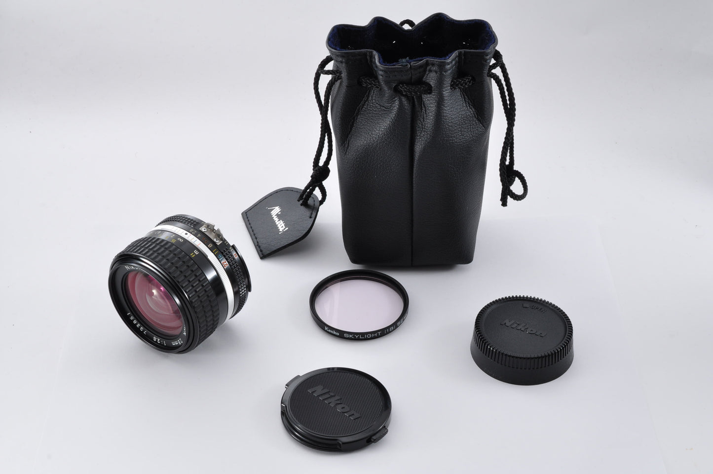 Nikon Ai-s NIKKOR 28mm F2.8 Maintained MF Wide Angle Prime Lens From Japan #732851