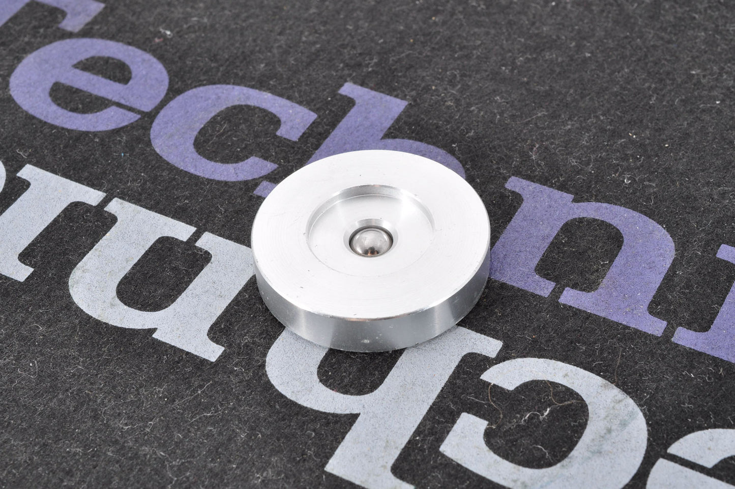 Technics SL-1200MK3 Quartz Drive Turntable System Made In Japan w/Dust Cover Used From Japan #GE3DH37674