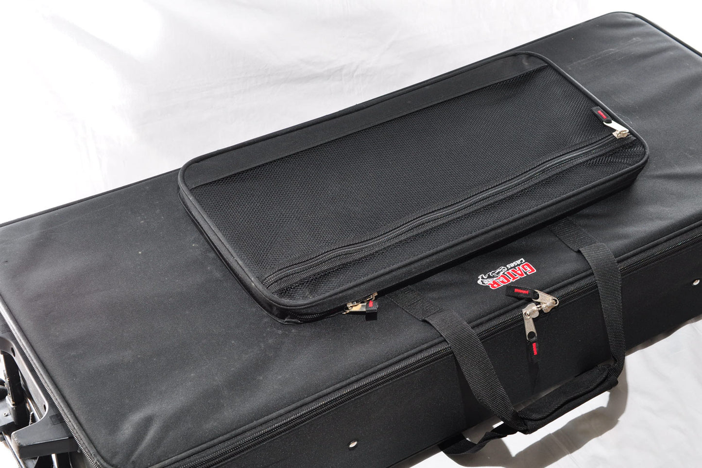 Korg TRITON 61Key Synthesizer Workstation Keyboard w/Case Tested Working Used From Japan #044016