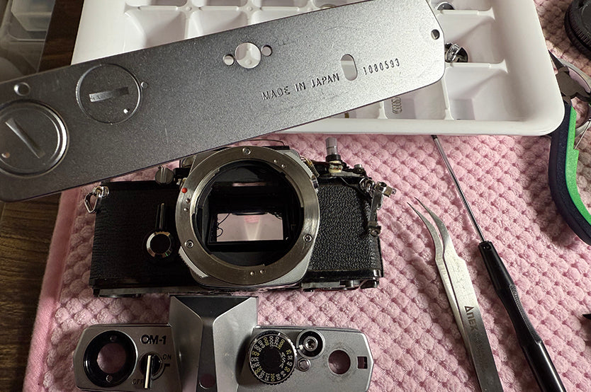 OLYMPUS OM-1 Silver Late model Maintained Meter Works SLR Film Camera From Japan #1080593