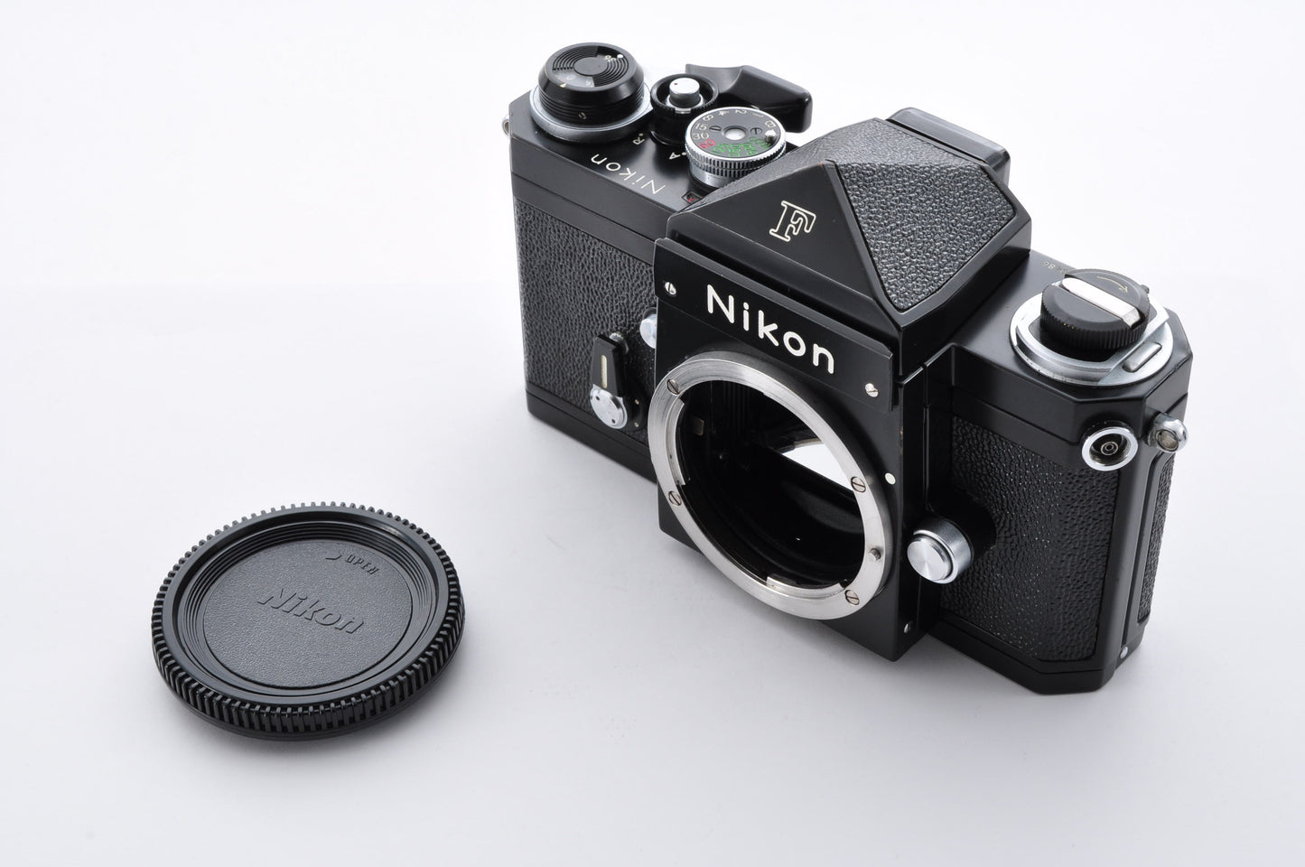 Nikon F Eye level Black Apollo Maintained 35mm SLR Film Camera From Japan #7410486