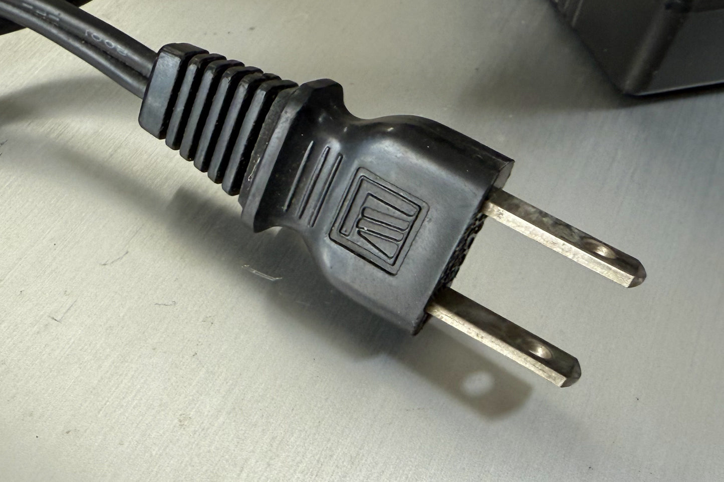 Korg TRITON Le 88 Music Workstation Keyboard w/Adapter Memory Card Used From Japan #1640