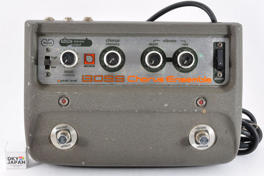 Boss CE-1 Chorus Ensemble Effects Guitar Vintage Pedal Roland AC100v Used From Japan #950304