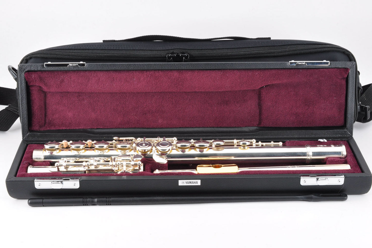 Yamaha YFL-412LSE Flute Silver w/Hardcase Made in Japan Used From Japan #087044