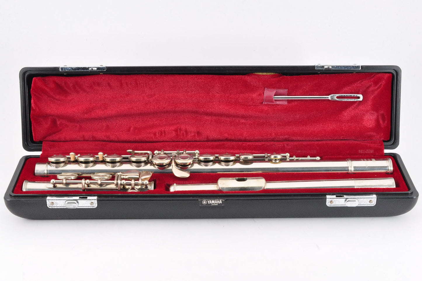 amaha YFL-211 Flute Silver w/Hardcase Made in Japan Used From Japan #036737