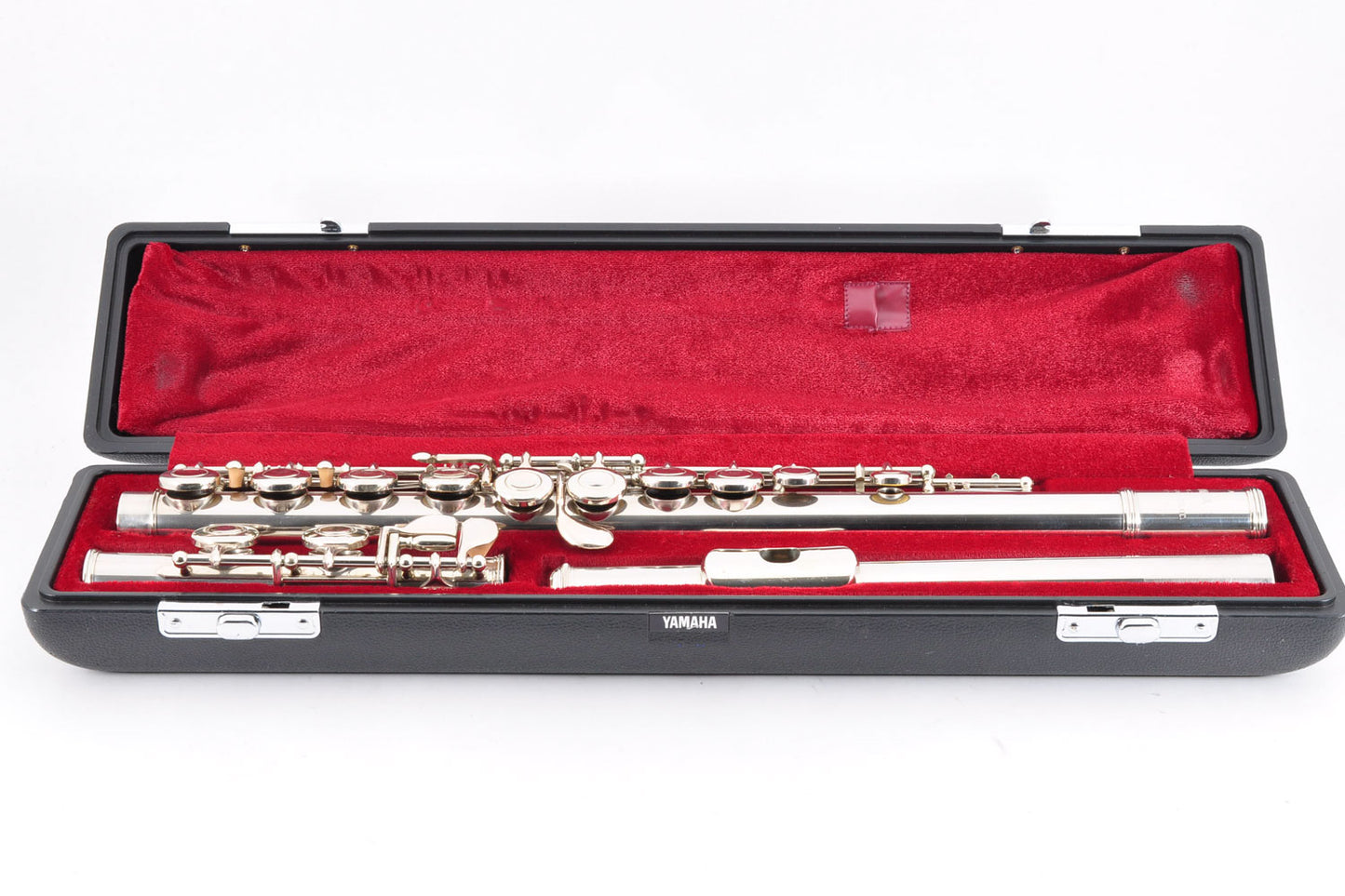Yamaha YFL-211 Flute Silver w/Hardcase Made in Japan Used From Japan #043996