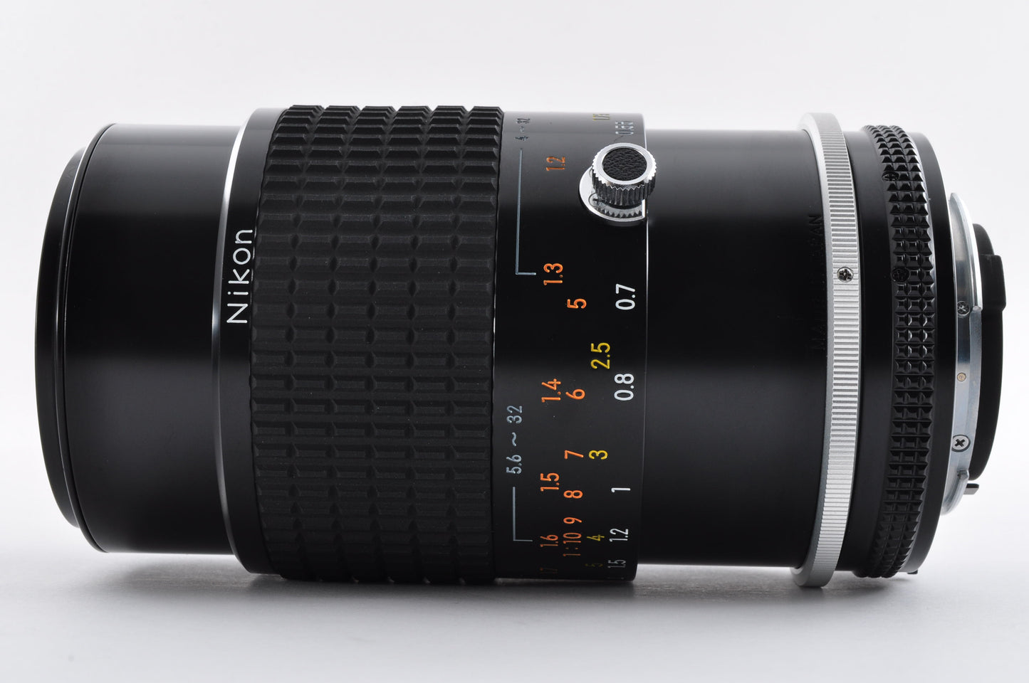Nikon Ai-S Micro NIKKOR 105mm F2.8 MF Medium telephoto Prime Lens Mint From Japan #258358