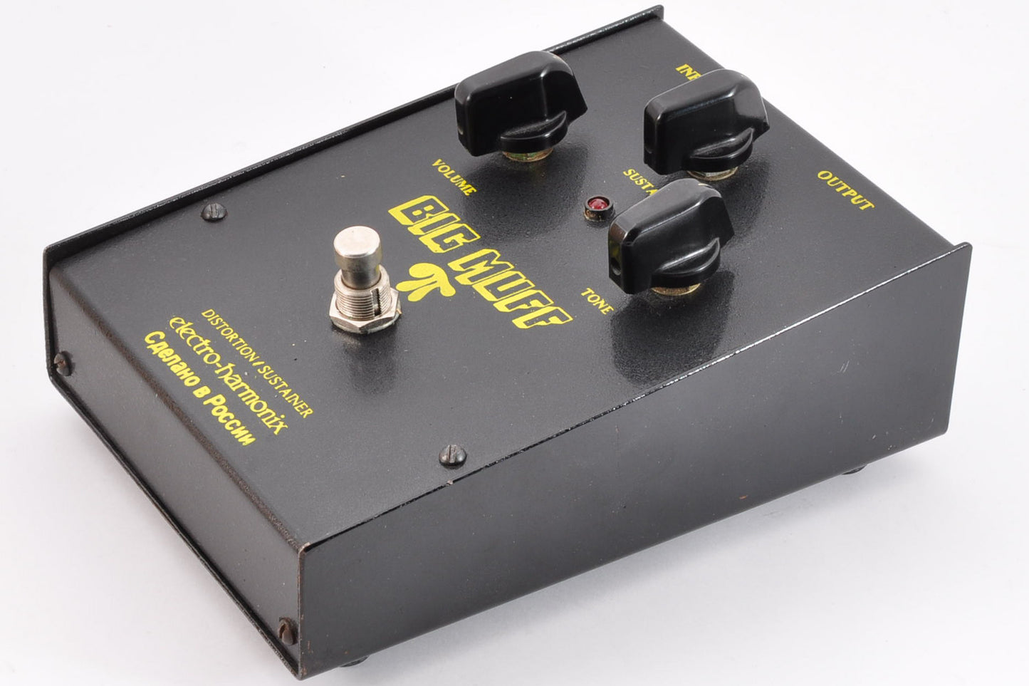 Electro Harmonix Russian Big Muff Black Guitar Fuzz Pedal 1999 w/Wood Box Used From Japan