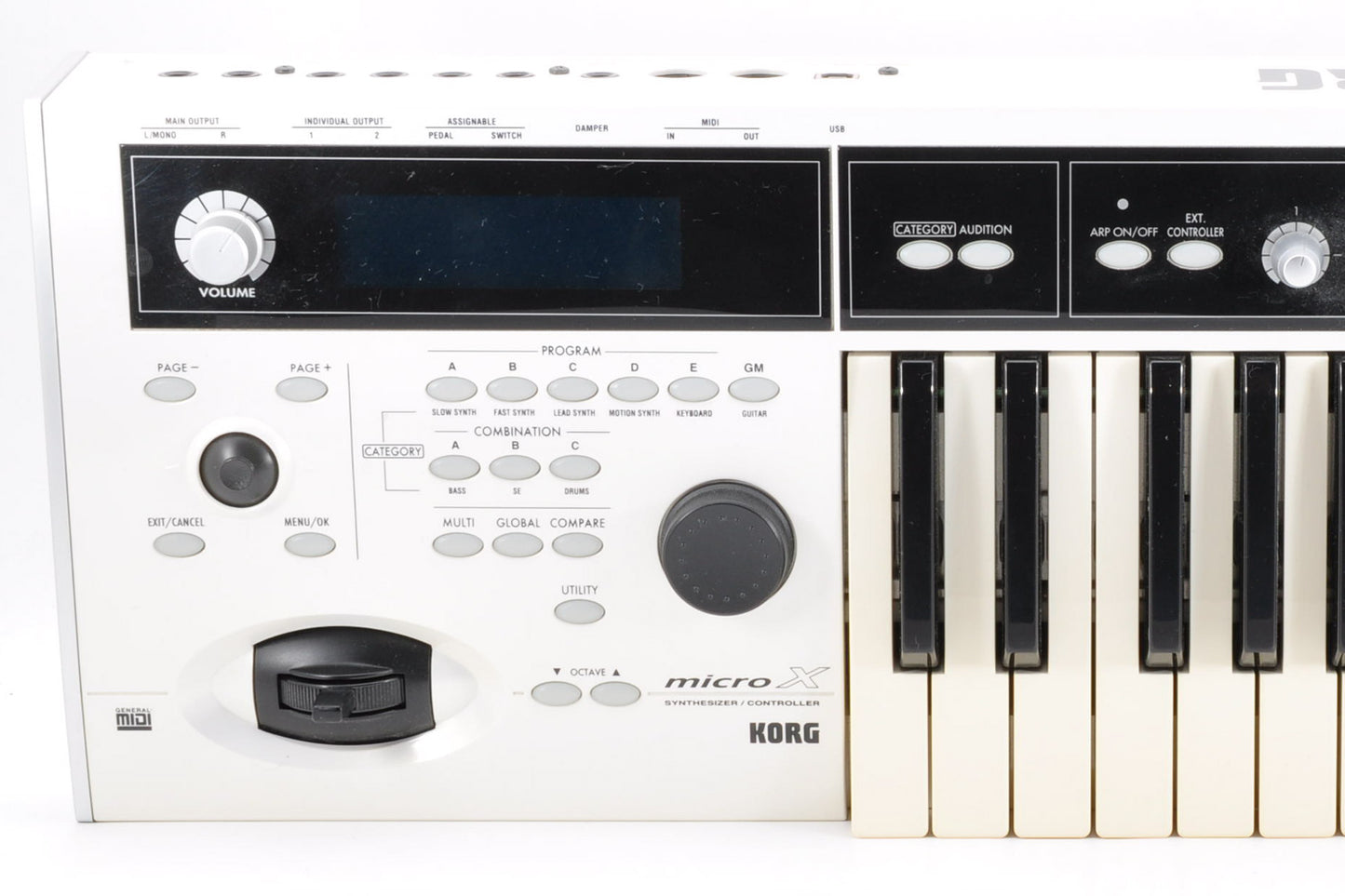Korg MICRO X Synthesizer White Model w/Hardcase & USBcable Used From Japan #1928