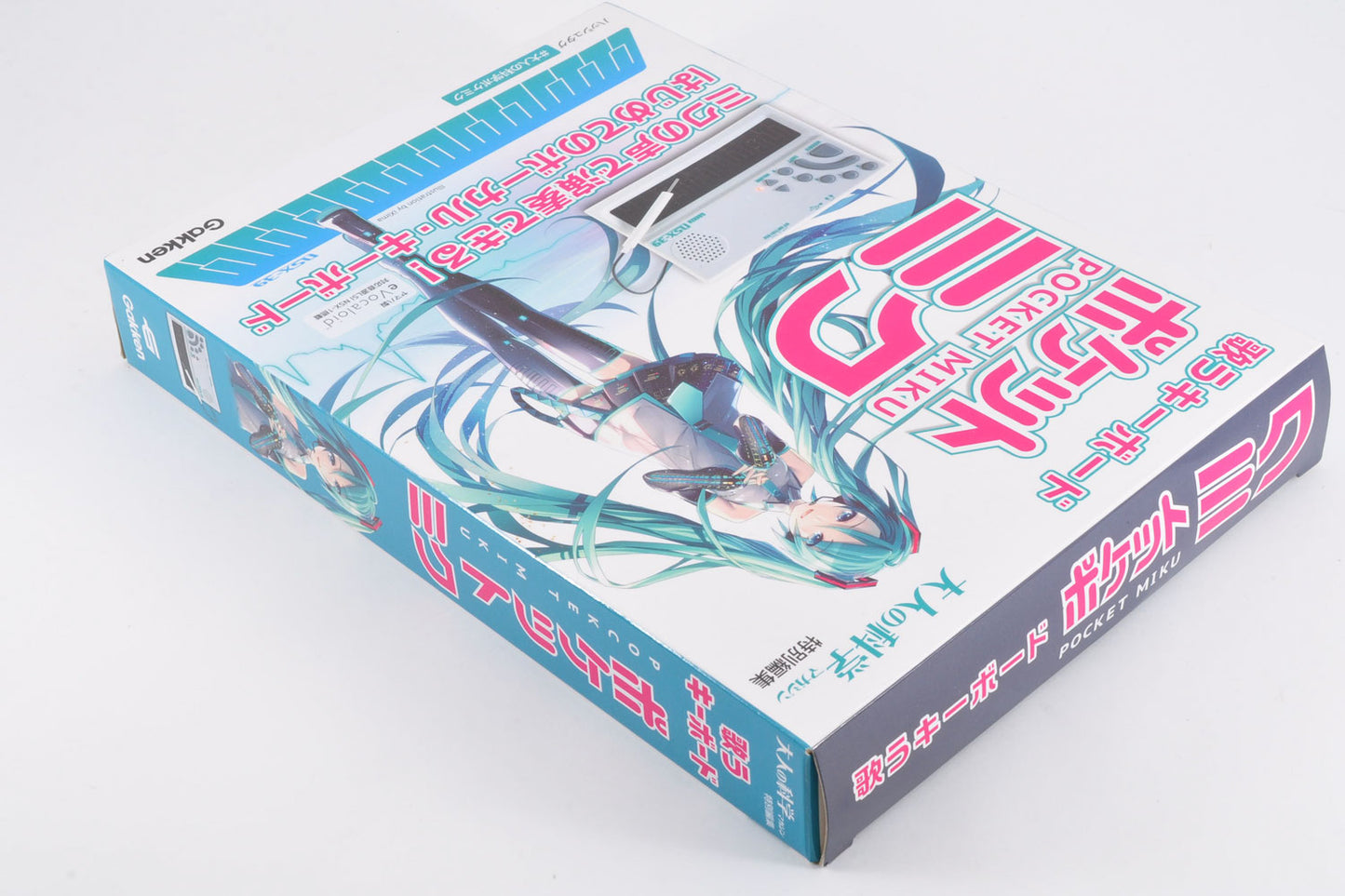 New Pocket Miku Singing Keyboard Hatsune Miku NSX39 Yamaha Vocaloid Gakken From Japan