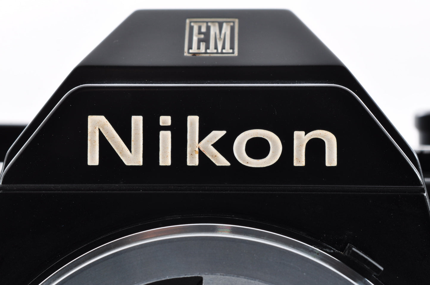 Nikon EM Maintained Meter Works SLR Film Camera Ai-s 50mm f/1.8 Lens From Japan #7601212