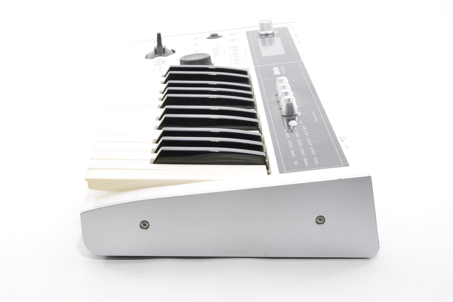 Korg MICRO X Synthesizer White Model w/Hardcase & USBcable Used From Japan #1928
