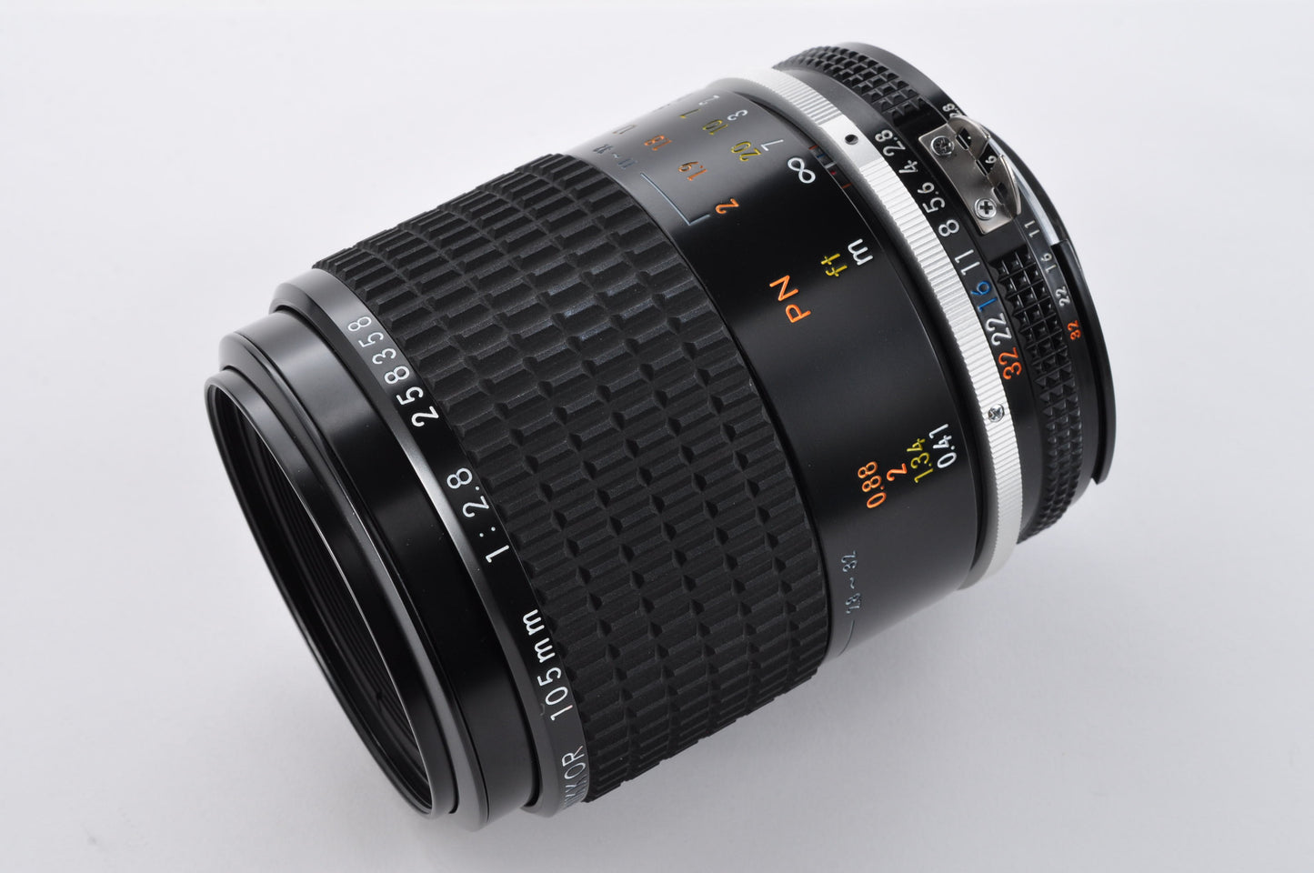 Nikon Ai-S Micro NIKKOR 105mm F2.8 MF Medium telephoto Prime Lens Mint From Japan #258358