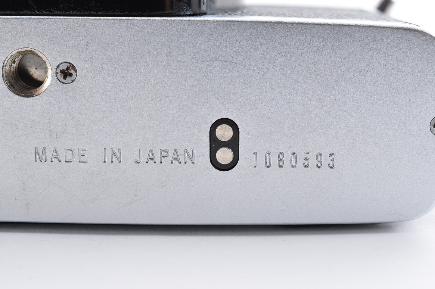 Olympus OM-1 om 1 SLR 35mm Film Camera Silver Body Only w/Hot shoe Fm Japan #1080593